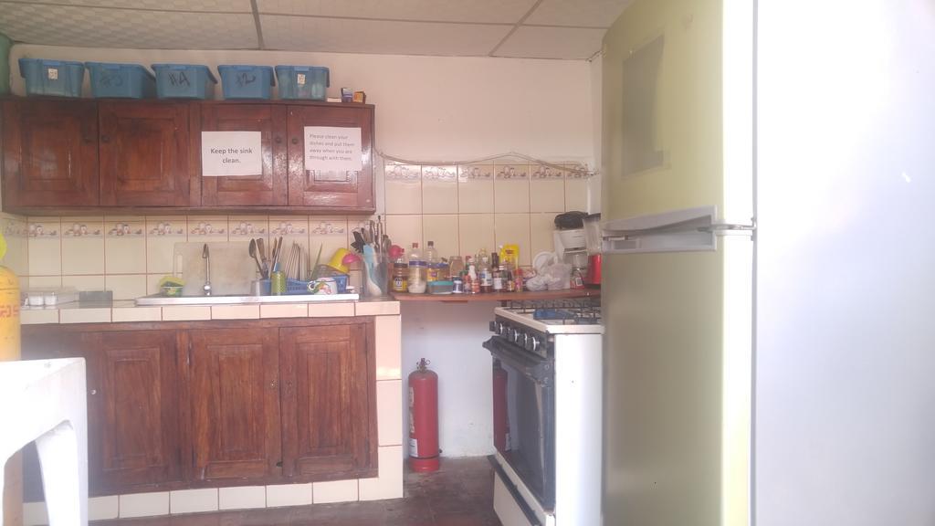 Casa Nica Leon Hostel Dış mekan fotoğraf