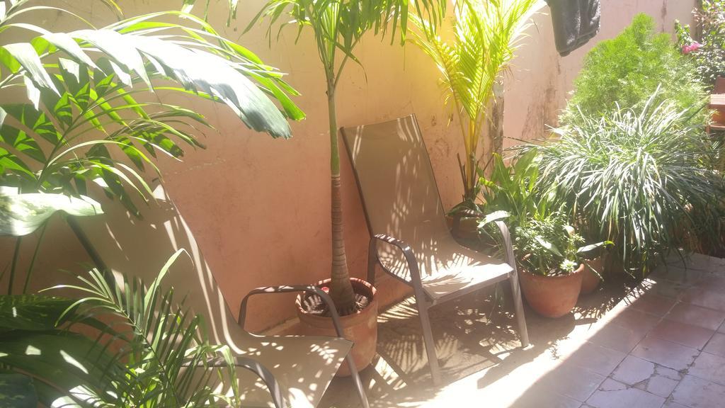 Casa Nica Leon Hostel Dış mekan fotoğraf
